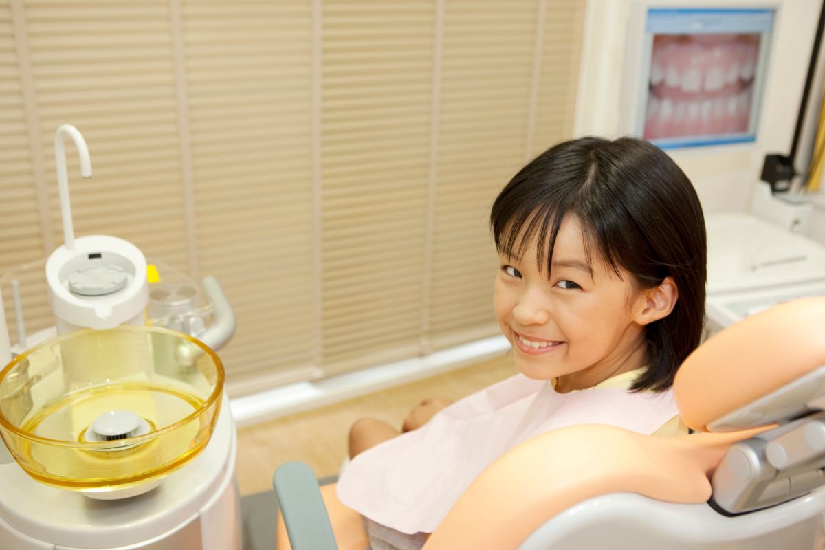 歯の生え変わり時期を利用して歯並びを整える～小児矯正～